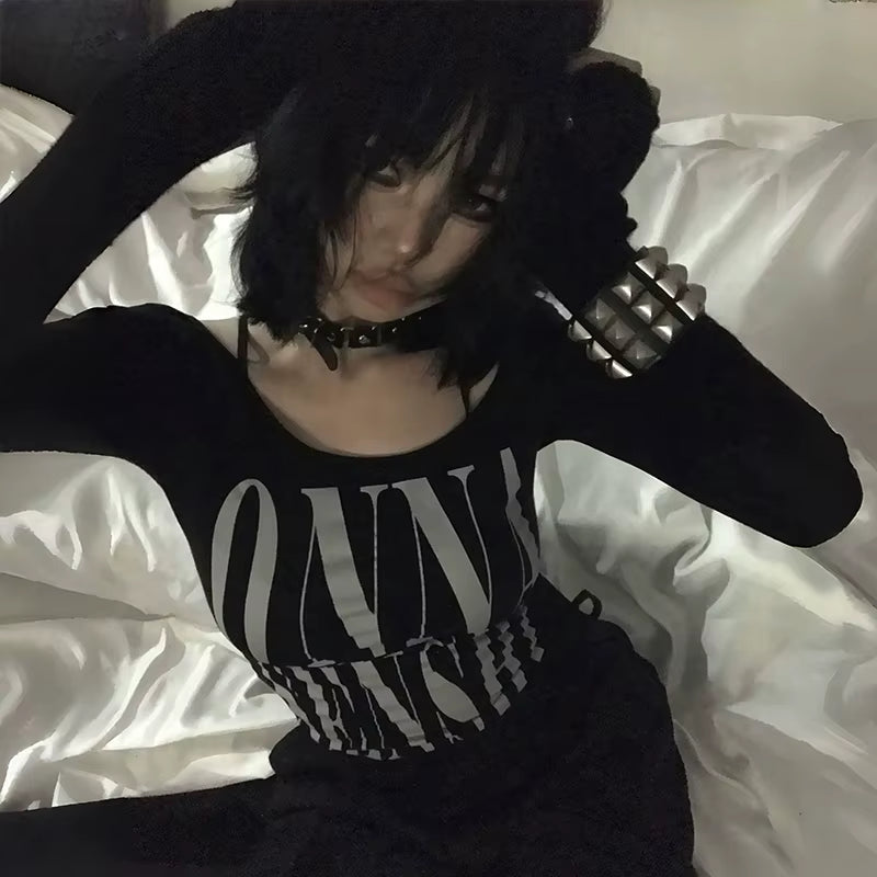 Karrcat Grunge Aesthetics Letter Print Crop Top Trashy Y2K Style Long Sleeve T-Shirt Gothic Black Irregular Tops Vintage Punk