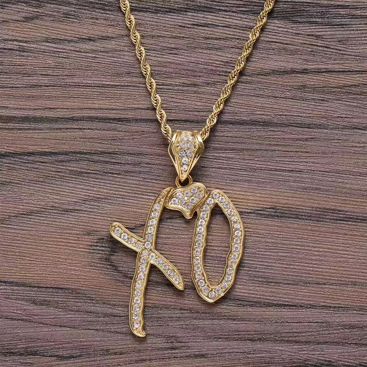 Exquisite Creative Bubble Letter Xo Inlaid White Zircon Pendant Necklace Men'S Fashion Casual Party Jewelry Holiday Gifts